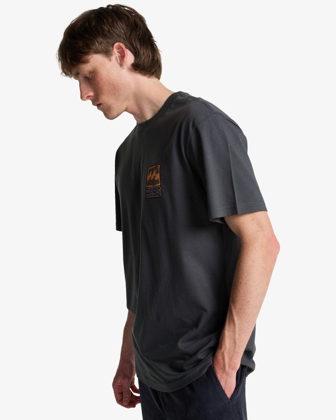 detalle lateral de la Camiseta Billabong Stamp Ombre Blue