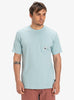 Camiseta Quiksilver Salt Water Pocket Aquifer para hombre color turquesa con bolsillo delantero estilo surf