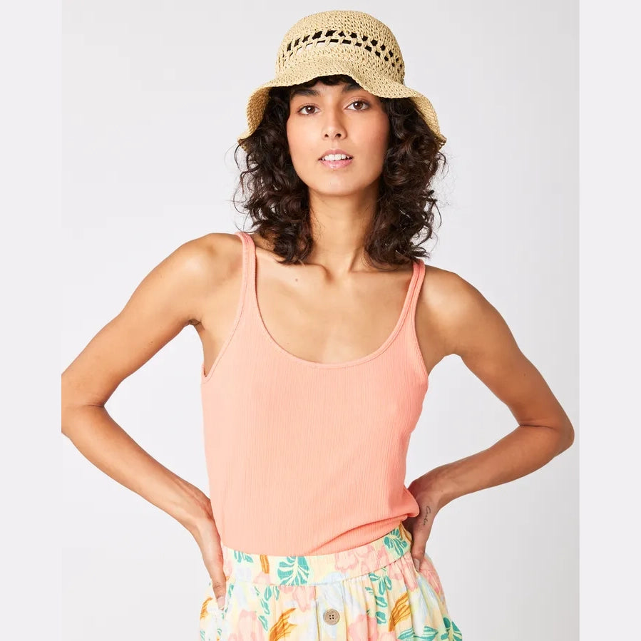 Camiseta RIP CURL Amantea Rib Top coral mujer de tirantes canalé cómoda y fresca estilo verano