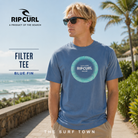 Camiseta Rip Curl Filter Tee Blue Fin para hombre con gráfico circular en el pecho