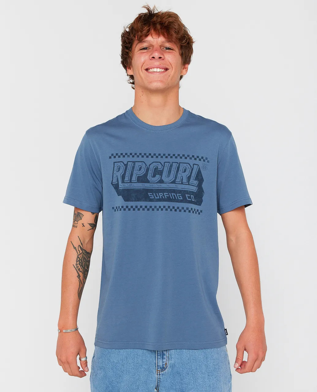 Camiseta Rip Curl Sportline Invader Bluefin hombre azul Bluefin con logo frontal y tejido 100% algodón transpirable