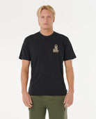 Camiseta RIP CURL VaporCool Search Stack negra con logo gráfico surf en pecho y espalda