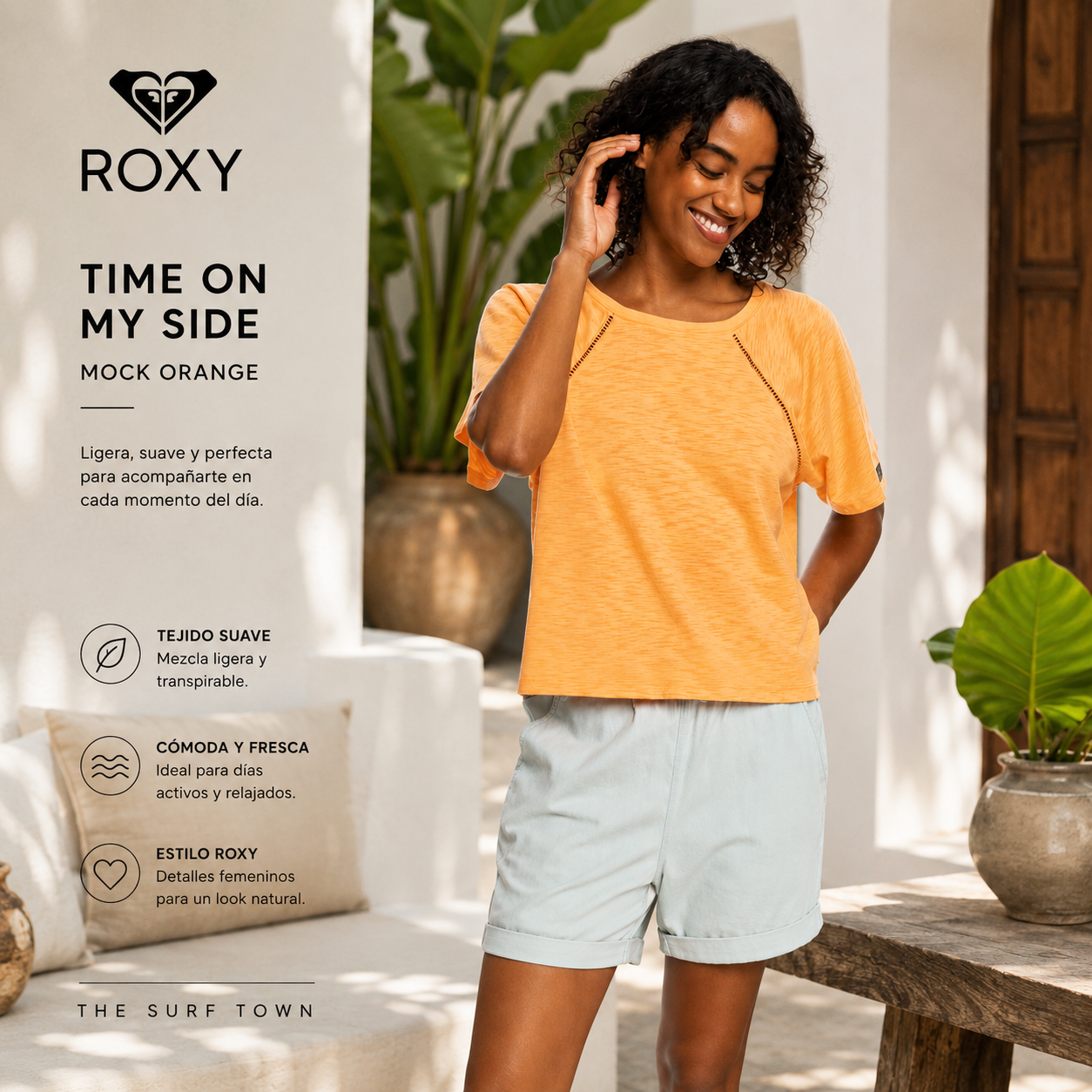 Camiseta Roxy Time On My Side Mock Orange en fotografía editorial propia de THE SURF TOWN con ambiente hotel boutique tropical premium y estilo beach lifestyle femenino
