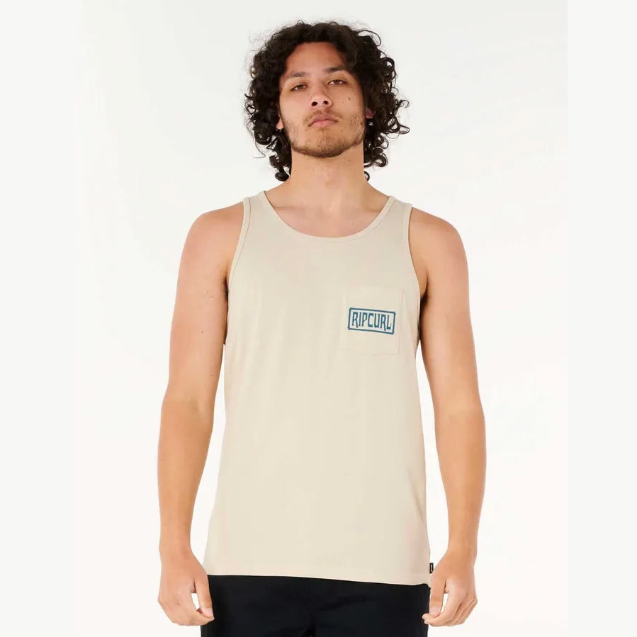 Camiseta tirantes Rip Curl Surf Made For Tank Vintage White hombre blanco hueso con bolsillo en el pecho y tejido 100% algodón transpirable