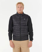 chaleco Rip Curl Anti Series Search Puffer Vest Black hombre negro ligero acolchado