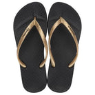 Chanclas Ipanema Anatomica Tan Fem Black Gold negras con tiras doradas para mujer cómodas verano