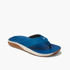 Chanclas REEF The Deckhand Ocean Depths para hombre color azul con suela caramelo cómodas estilo surf verano