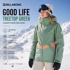 Chaqueta Billabong Good Life Treetop Green para mujer en fotografía editorial propia de THE SURF TOWN, chaqueta de snowboard verde con protección impermeable y estilo premium para nieve y montaña