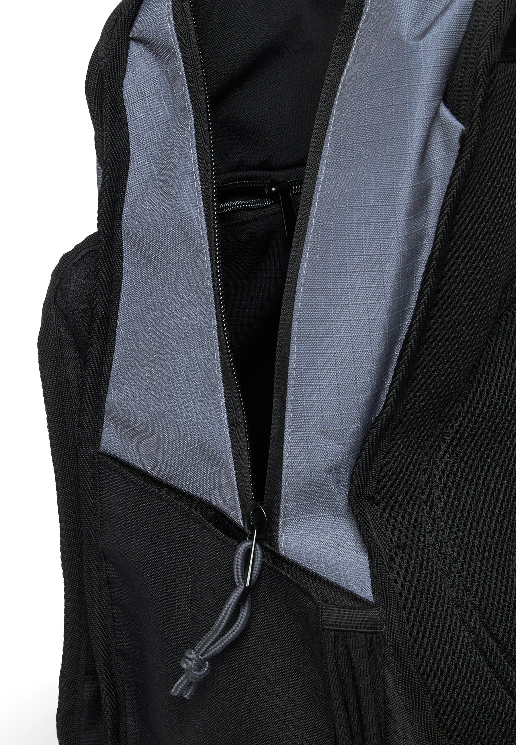 Mochila Volcom Boundary Backpack Grey, imagen oficial 4