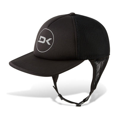 Gorra Dakine Surf Trucker Black técnica para surf con correa de barbilla y cierre ajustable