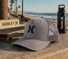 Gorra Hurley Del Mar Trucker Dark Grey en paseo marítimo surf skate lifestyle premium