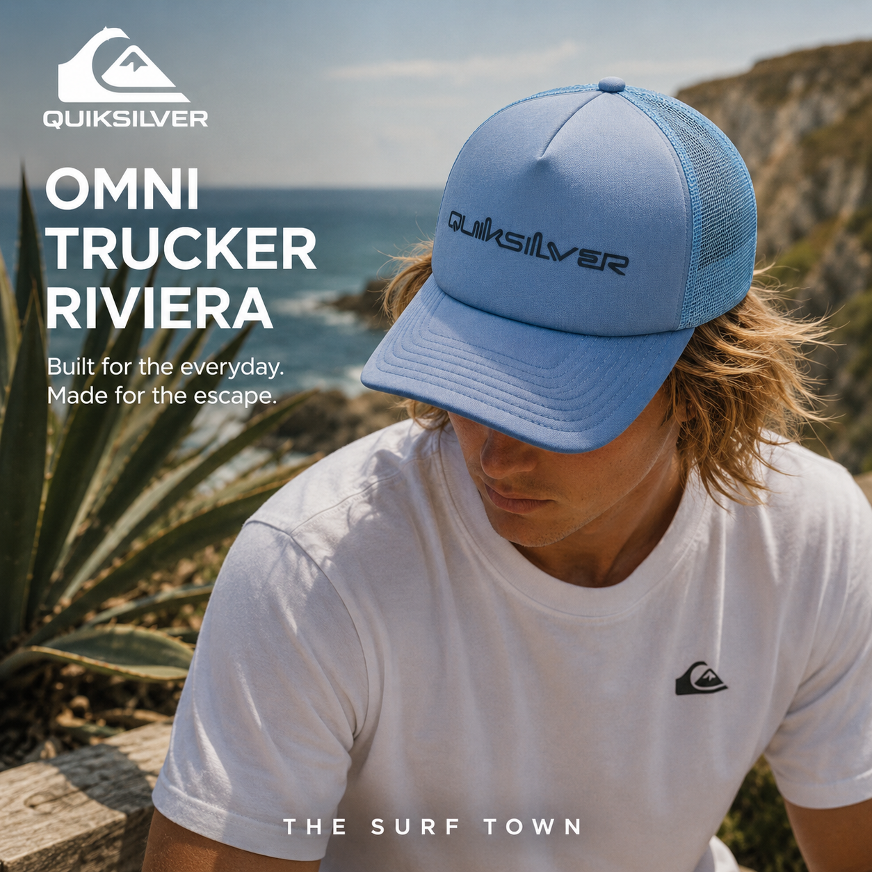Gorra Quiksilver Omni Trucker Riviera en fotografía editorial propia de THE SURF TOWN con estilo surf lifestyle premium y luz solar natural