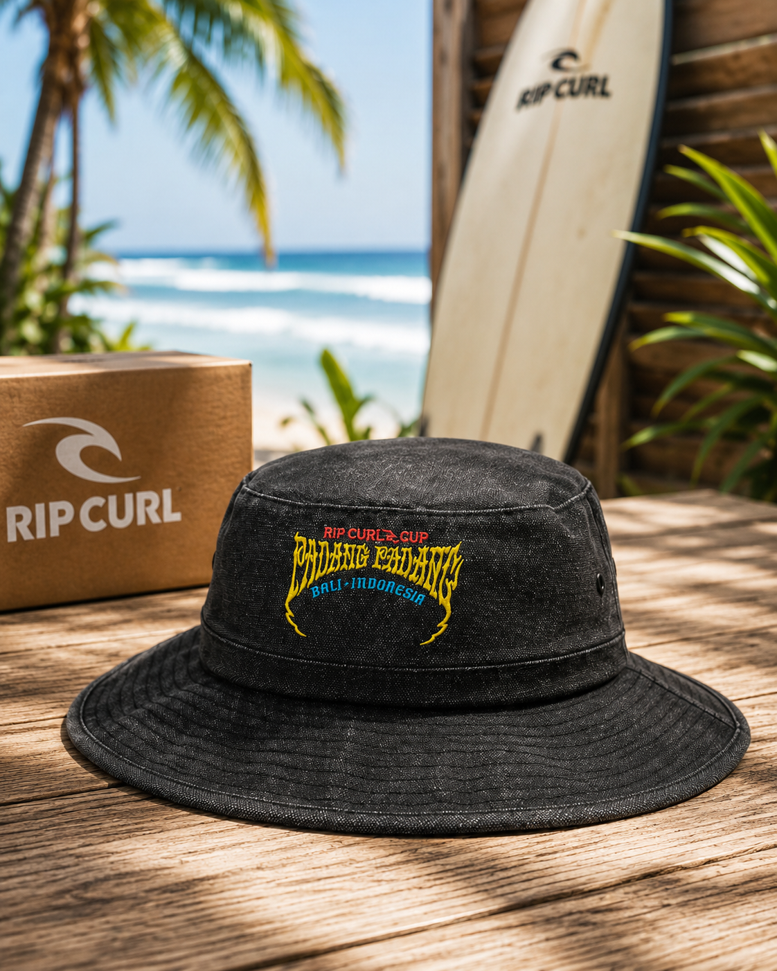 Gorro Rip Curl Padang Cup Prim Hat negro tipo bucket con estilo surfwear premium