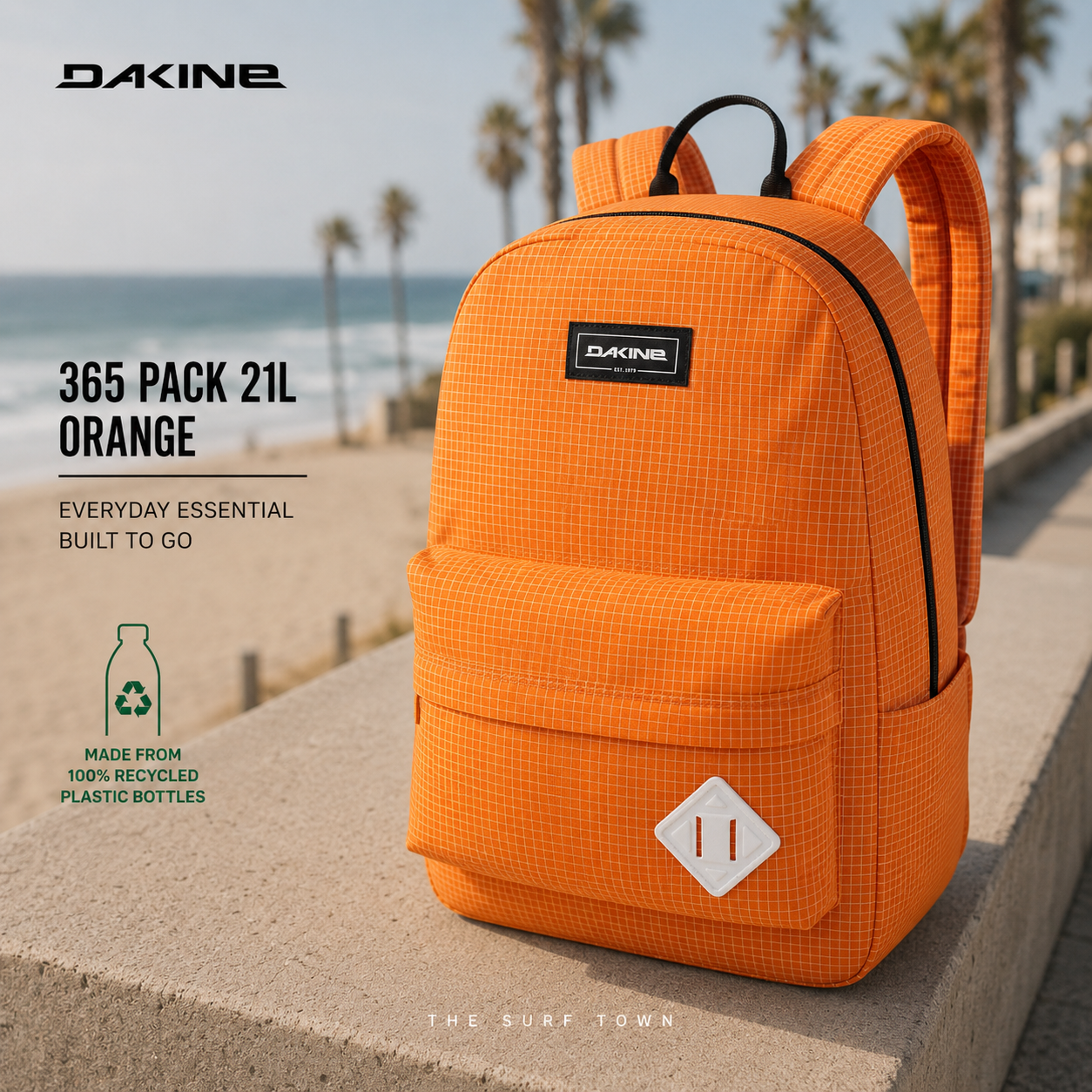 Mochila Dakine 365 Pack 21L Orange en fotografía editorial propia de THE SURF TOWN, mochila naranja fabricada con materiales reciclados para uso diario, viajes y surf lifestyle