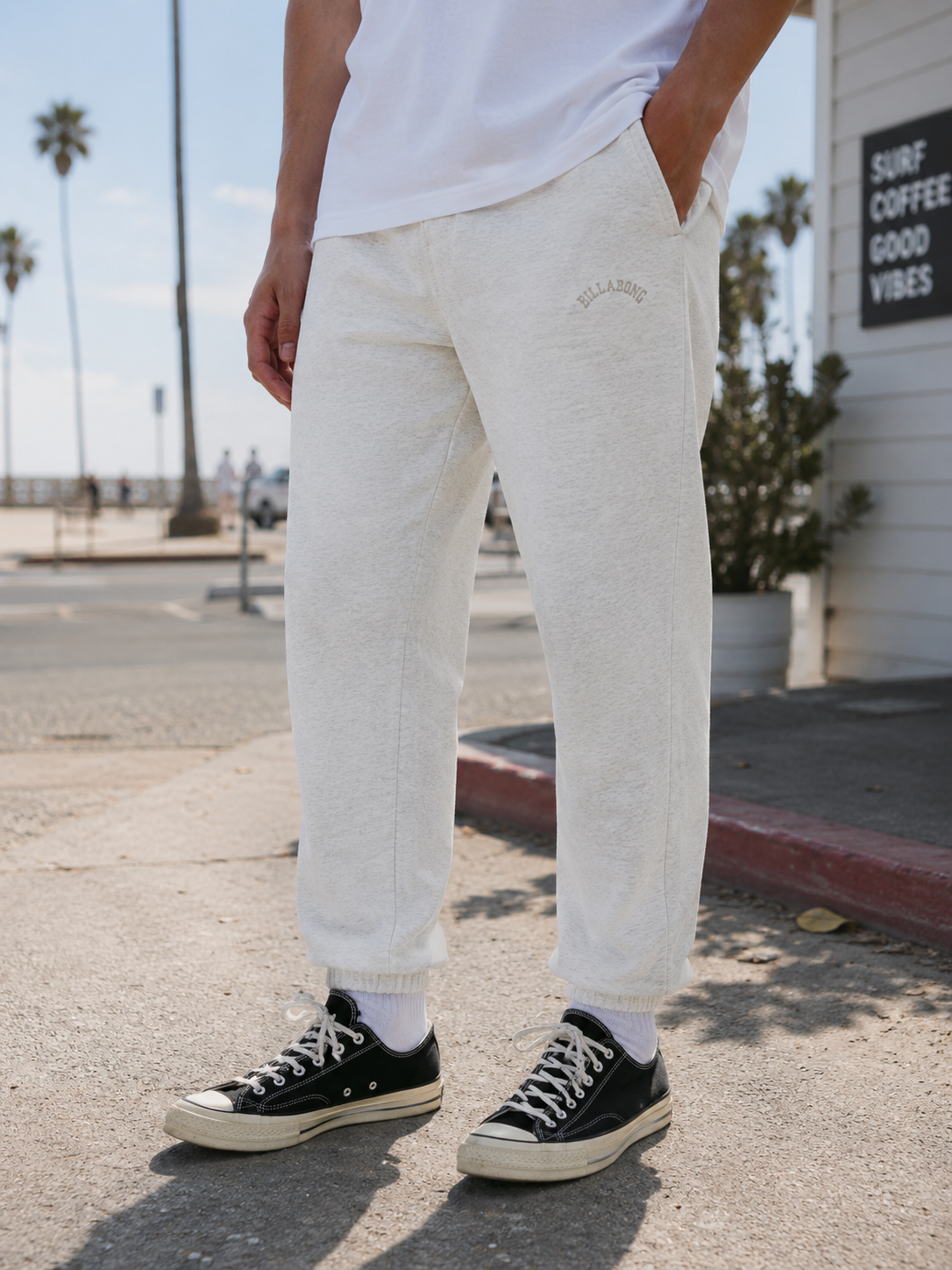 Pantalón Billabong Arch Oatmeal Heather beige claro estilo surfwear premium para hombre