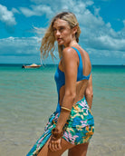 Pareo BILLABONG Wrapped Up Agua Flores mujer con estampado floral ligero para playa y verano