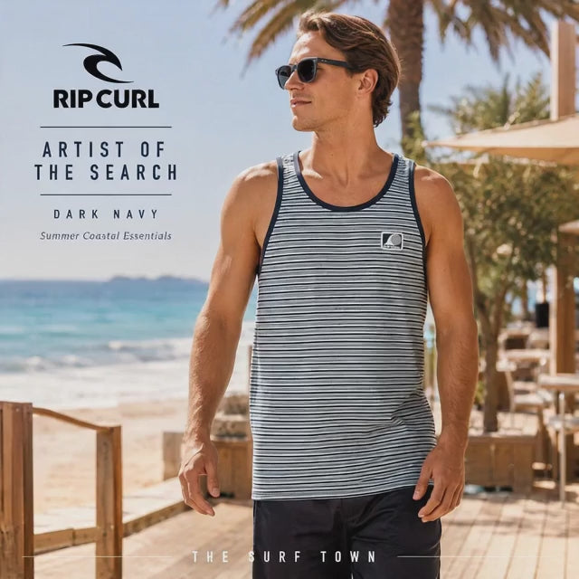Vídeo editorial propio de THE SURF TOWN de la camiseta de tirantes Rip Curl Artist Of The Search Dark Navy para hombre, mostrando el movimiento natural del tejido en un entorno surf con calidad hiperrealista.