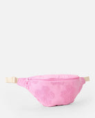 Riñonera Rip Curl Rip Mixed Terry Pink color rosa con textura terry para playa, vacaciones y estilo surf lifestyle
