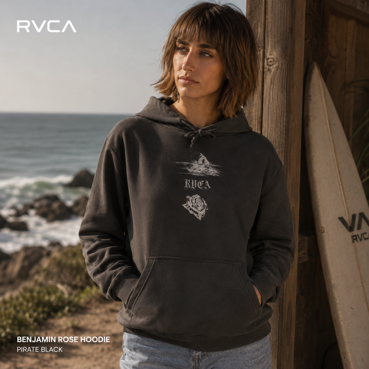Sudadera RVCA Benjamin Rose Pirate Black negra estilo surfwear premium para mujer