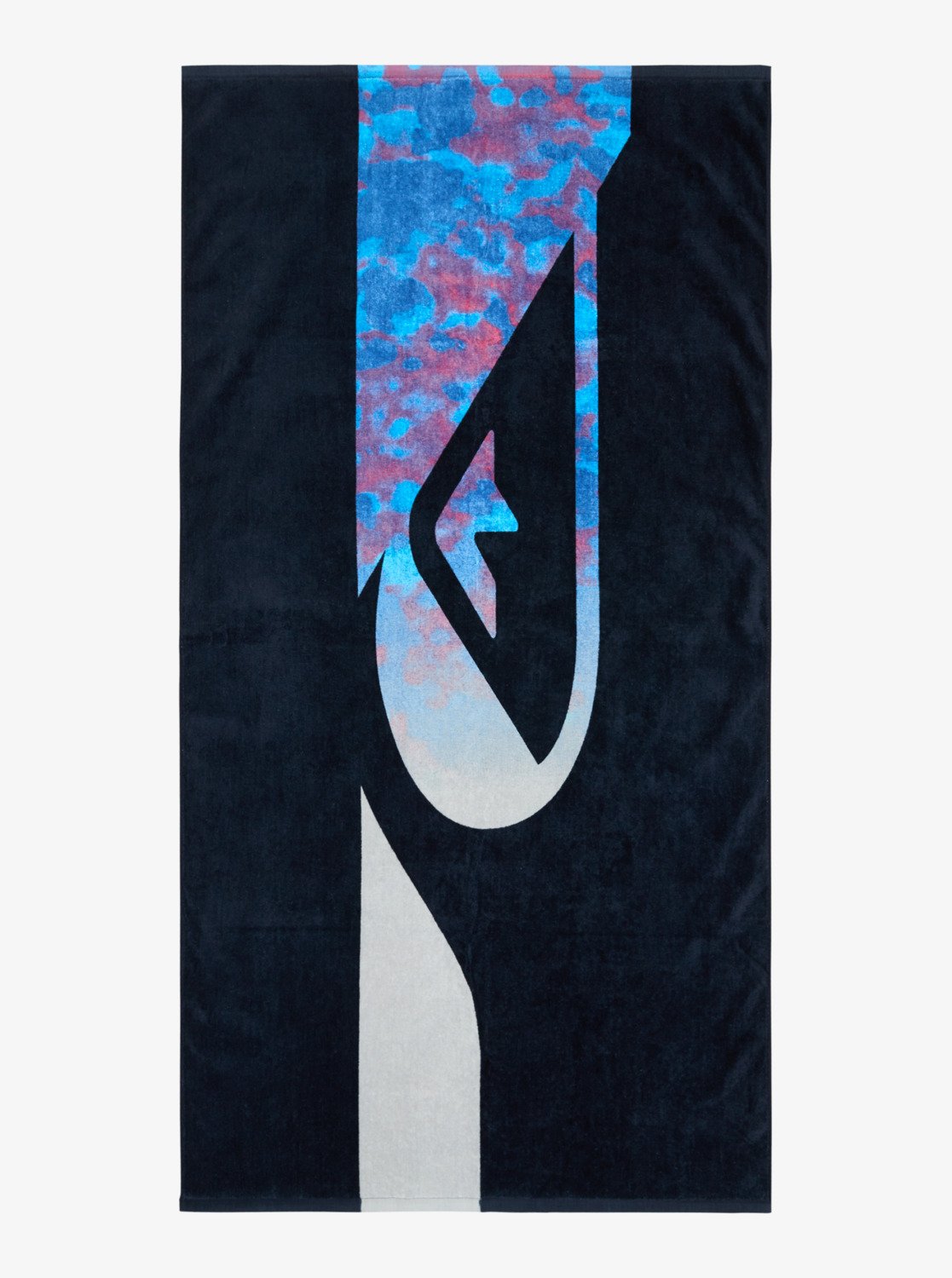 Toalla de playa QUIKSILVER Nebulas Blue con diseño degradado azul y negro, perfecta para surf o piscina con secado rápido y alta absorción