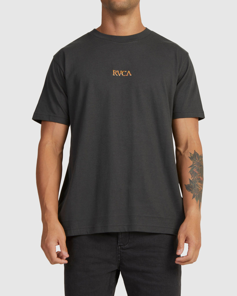 Camiseta Rvca Growth Pirate Black