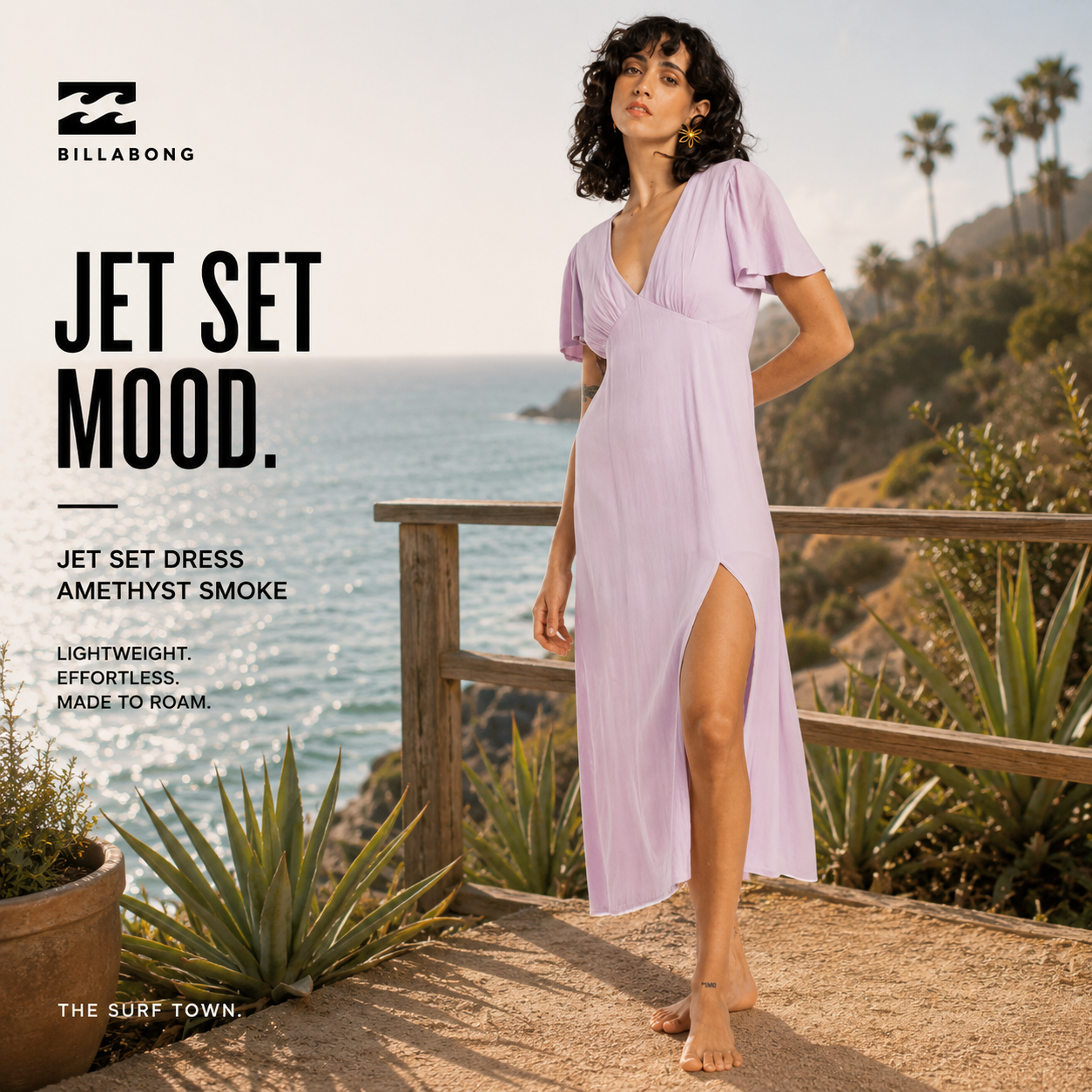 Vestido Billabong Jet Set Amethyst Smoke en imagen exclusiva creada por THE SURF TOWN con fotografía editorial beach lifestyle premium frente al océano