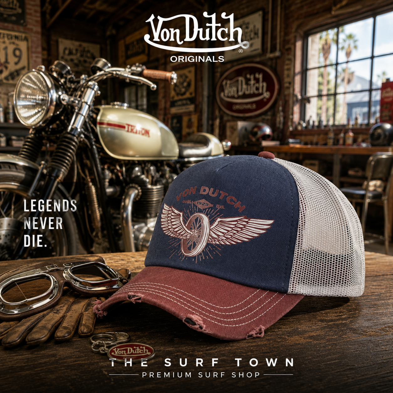 Gorra Von Dutch Crew 19 en fotografía editorial propia de THE SURF TOWN PREMIUM SURF SHOP con escenario café racer vintage, moto clásica y estilo California heritage.