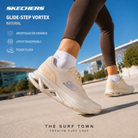 Zapatillas Skechers Glide-Step Vortex Natural para mujer en una imagen editorial propia de THE SURF TOWN